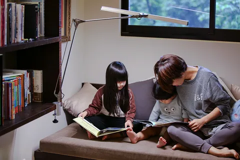 [團購檯燈] 9/30~10/6 使用10年都不壞 照顧孩子眼睛 超亮不刺眼 眼科醫生專門推薦 MAGIC大視界LED護眼檯燈（照片 63）