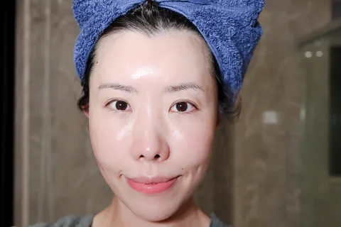 [保養團] 7/1~7/31 皮膚遇到停滯期了嗎? 找到代替水光針的保養品 樂薇昂 LAVIEN（照片 73）