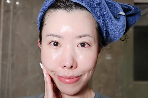 [保養團] 7/1~7/31 皮膚遇到停滯期了嗎? 找到代替水光針的保養品 樂薇昂 LAVIEN（照片 119）