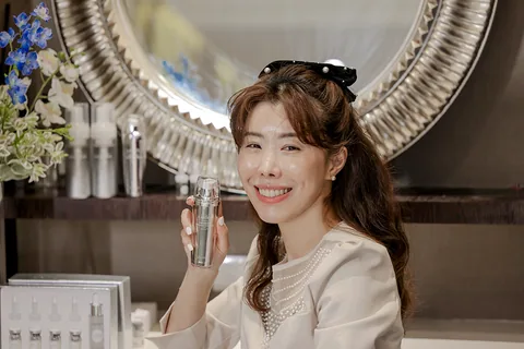 [保養團] 7/1~7/31 皮膚遇到停滯期了嗎? 找到代替水光針的保養品 樂薇昂 LAVIEN（照片 123）