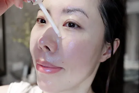 [保養團] 7/1~7/31 皮膚遇到停滯期了嗎? 找到代替水光針的保養品 樂薇昂 LAVIEN（照片 145）
