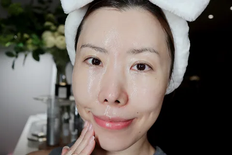 [保養團] 7/1~7/31 皮膚遇到停滯期了嗎? 找到代替水光針的保養品 樂薇昂 LAVIEN（照片 169）